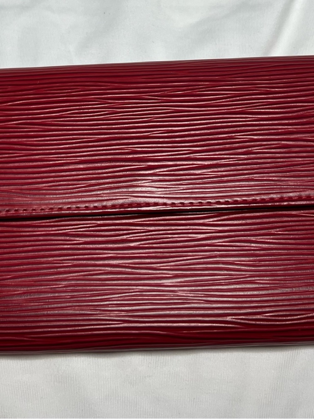 Louis Vuitton Red Epi Leather Sarah Wallet